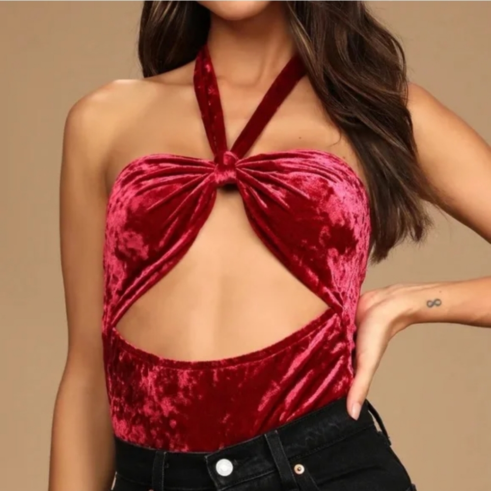 🔥NWT Lulu's Velvet Bodysuit